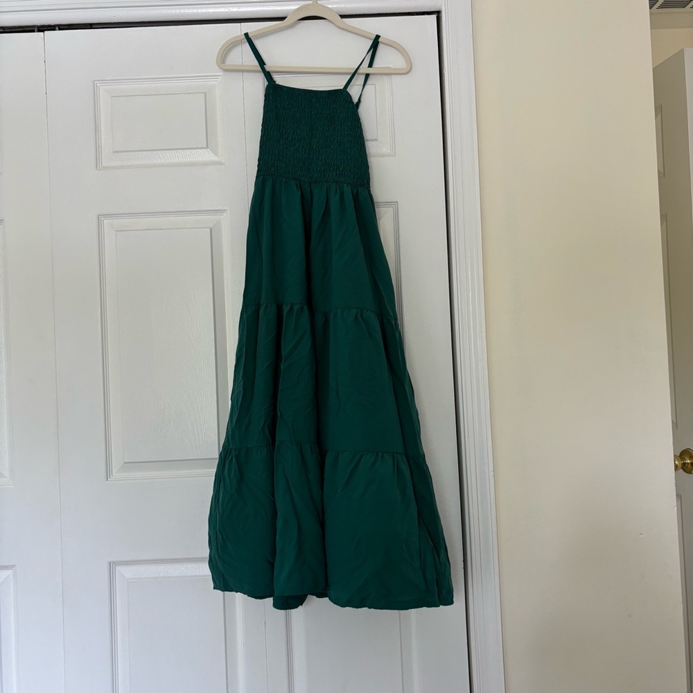 Elegant Green Maxi Dress